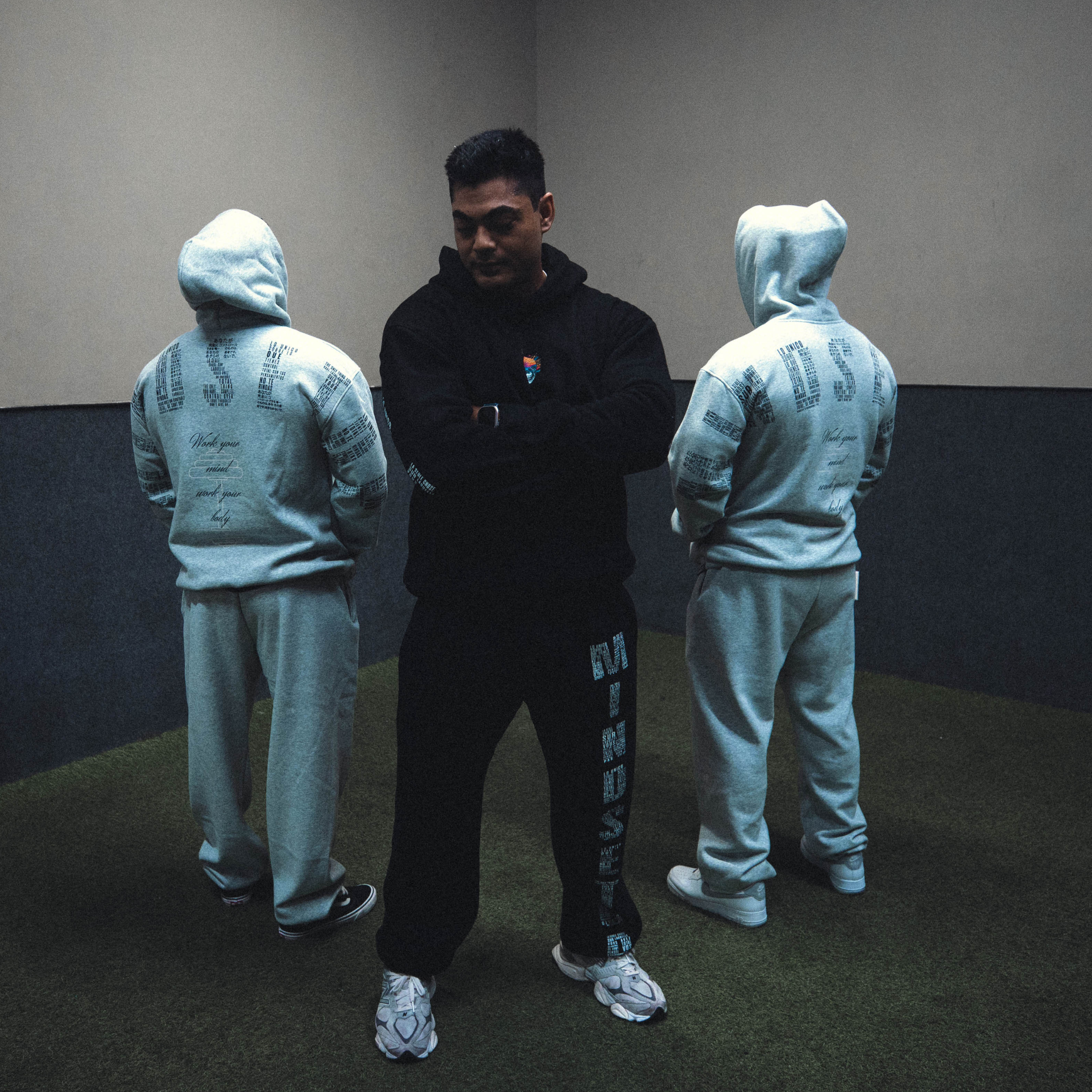 MINDSETOP HOODIE AND PANTS SET| BLACK