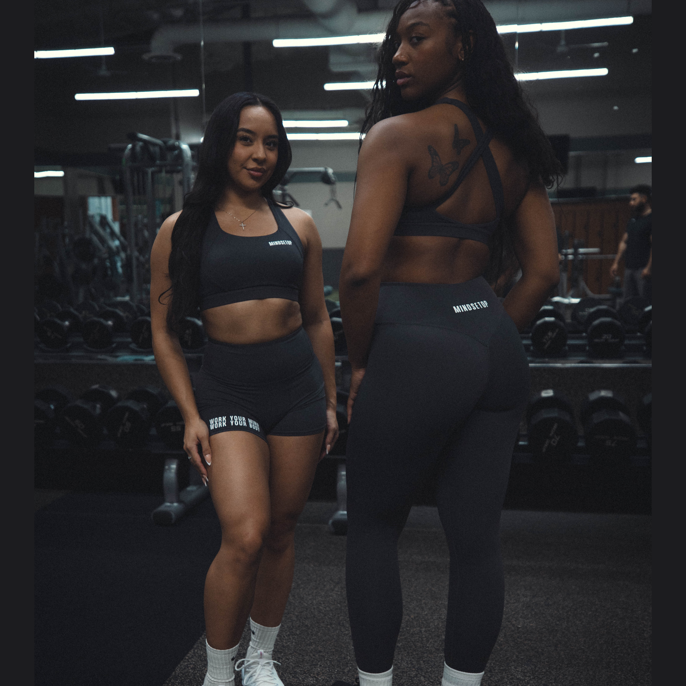 MINDSETOP DARK GRAY SET: BRA SHORTS LEGGINGS (3PCS)