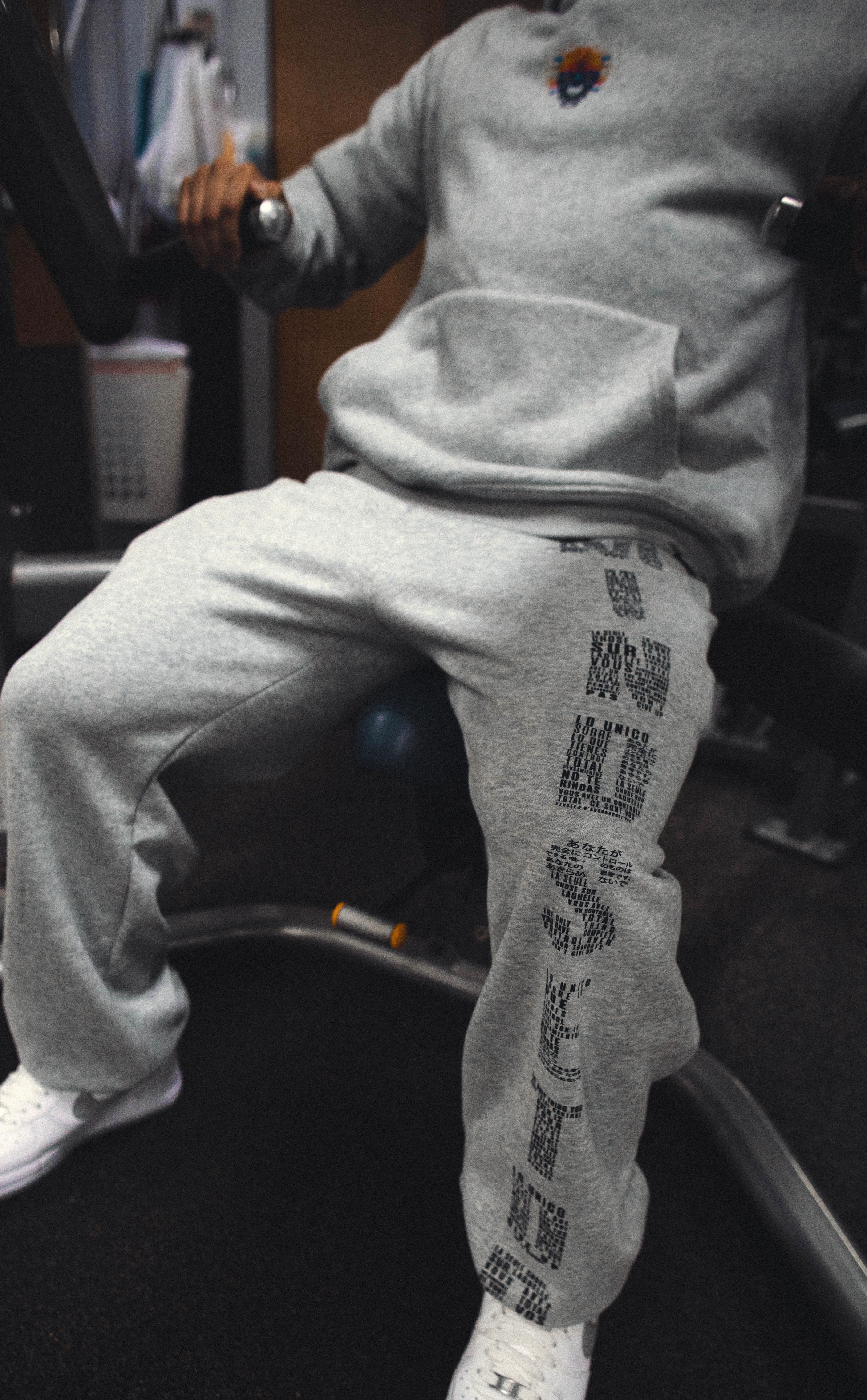 MINDSETOP HOODIE AND PANTS SET | GRAY